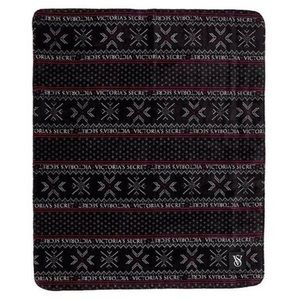 Victorias Secret Holiday 2023 Plush Blanket